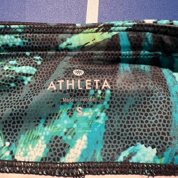 Athleta Napali Mesh Sonar Capri Leggings Floral Tropical Women's Small - Picture 7 of 7